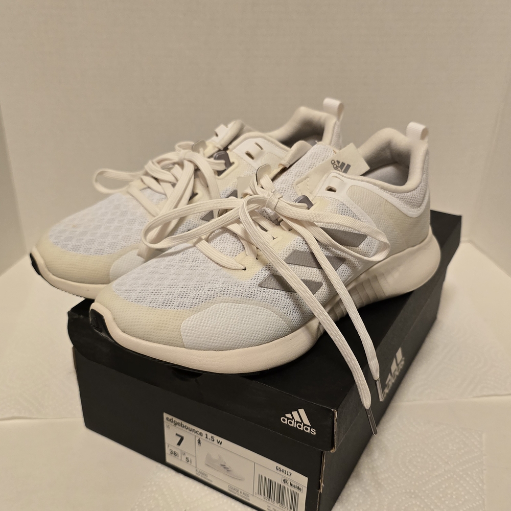 Adidas Edgebounce 1.5 W. SZ 7 NWT